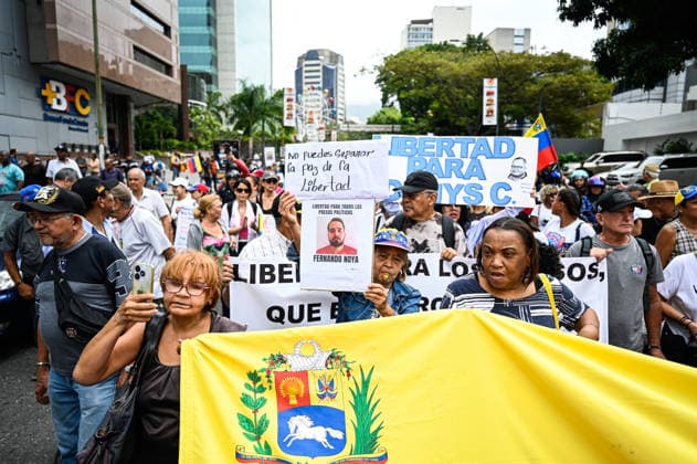 Protesters in Venezuela demand higher wages and presidential elections CARACAS, VENEZUELA - JUNE 3: Public sector workers, students, and relatives of political prisoners march toward the U.S. Embassy to demand higher wages, decent working conditions, the release of political prisoners, and the calling of presidential elections in Caracas, Venezuela, June 3, 2026. Maxwell Briceno Anadolu Caracas Venezuela. Editorial use only. Please get in touch for any other usage.  Copyright: x2026xAnadoluxMaxwellxBricenox