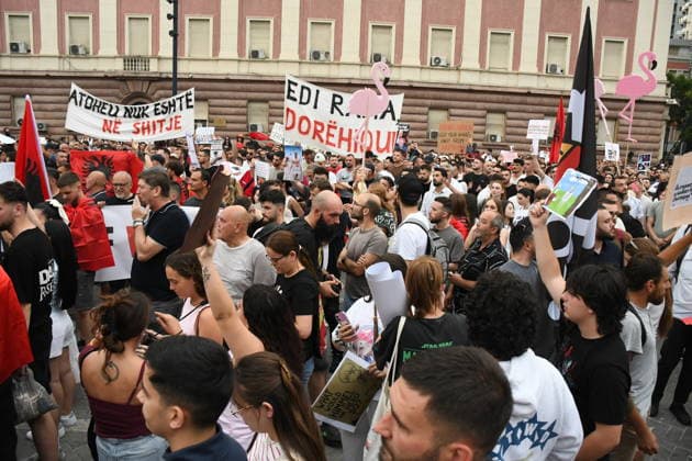Police use water cannons to disperse protesters at a demonstration against a tourism project in Albania TIRANA, ALBANIA - JUNE 3: People stage a protest against a planned tourism project in the Zvernec area of the city of Avlonya (Vlora) as people gather on the Boulevard of the Nation’s Martyrs in Tirana, Albania on June 3, 2026. People protest the sale of a stretch of coastline in Zvernec as part of a tourism project reportedly linked to U.S. President Donald Trump’s daughter, Ivanka Trump, and her husband, Jared Kushner. Olsi Shehu Anadolu Tirana Albania. Editorial use only. Please get in touch for any other usage.  Copyright: x2026xAnadoluxOlsixShehux