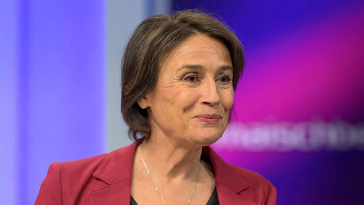 v.l.: Sandra Maischberger, GER, Berlin, Studio, zu Gast bei Maischberger, politische Talkshow, TV, Format, mit Moderatorin Sandra Maischberger, Das Erste, aus Adlershof Am Studio 20, 03.06. 2026, *** v l Sandra Maischberger, GER, Berlin, Studio, as a guest on Maischberger, political talk show, TV, format, with presenter Sandra Maischberger, Das Erste, from Adlershof Am Studio 20, 03 06 2026, Copyright: HMBxMedia UwexKoch