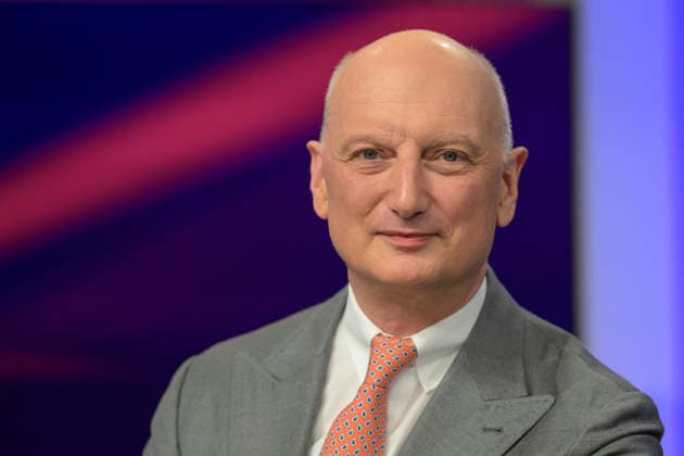 v.l.: Nikolas Stihl (Aufsichtsratschef der Firma Stihl), GER, Berlin, Studio, zu Gast bei Maischberger, politische Talkshow, TV, Format, mit Moderatorin Sandra Maischberger, Das Erste, aus Adlershof Am Studio 20, 03.06. 2026, *** v l Nikolas Stihl Chairman of the Supervisory Board of Stihl , GER, Berlin, Studio, guest on Maischberger, political talk show, TV, format, with presenter Sandra Maischberger, Das Erste, from Adlershof Am Studio 20, 03 06 2026, Copyright: HMBxMedia UwexKoch
