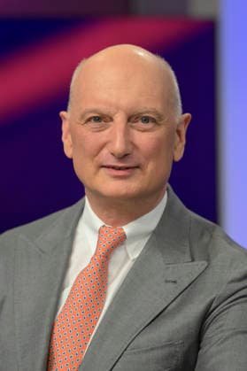 v.l.: Nikolas Stihl (Aufsichtsratschef der Firma Stihl), GER, Berlin, Studio, zu Gast bei Maischberger, politische Talkshow, TV, Format, mit Moderatorin Sandra Maischberger, Das Erste, aus Adlershof Am Studio 20, 03.06. 2026, *** v l Nikolas Stihl Chairman of the Supervisory Board of Stihl , GER, Berlin, Studio, guest on Maischberger, political talk show, TV, format, with presenter Sandra Maischberger, Das Erste, from Adlershof Am Studio 20, 03 06 2026, Copyright: HMBxMedia UwexKoch
