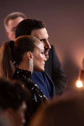 IPA85302036 - London, UK Premiere of the film Office Romance at BFI Southbank - Pictured: Jennifer Lopez and Brett Goldstein  Copyright: xCRISTINAxMASSEIx xx 85302036