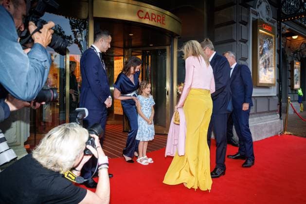 The Netherlands, 2026-06-03 20:29:40 NLD Amsterdam 20260603 - Royal Couple at the opening of the Holland Festival In the photo: King Willem Alexander and Queen Maxima - Greeting outside the main entrance by Emily Ansenk, Director of the Holland Festival H.M. the Queen is presented with a hand bouquet by Alma Valkenburg (7 years old), daughter of Music & Music Theatre Program Manager Jochem Valkenburg  Copyright: xx x