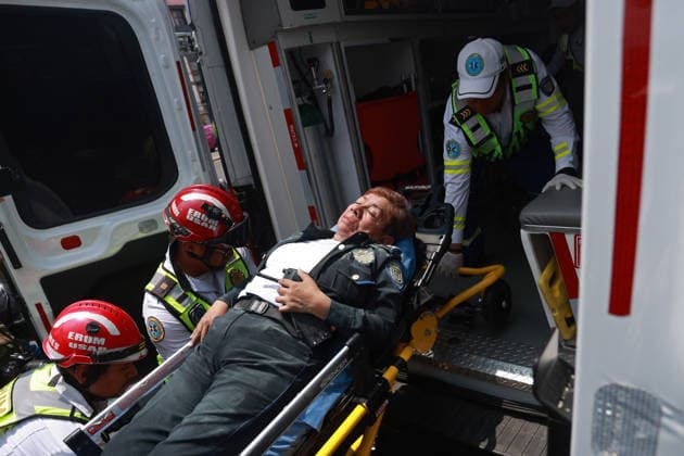 CNTE teachers hold third day of protests in Mexico City after declaring indefinite national strike MEXICO CITY, MEXICO - JUNE 03: An injured police officer is assisted by paramedics at Mexico s Education Ministry building during a protest by CNTE teachers, in Mexico City, Mexico on June 03, 2026. Members of National Coordination of Education Workers (CNTE) forced their way into Mexico s Education Ministry building, causing damage to the facilities, as part of the third day of protests following the declaration of a national strike. Daniel Cardenas Anadolu Mexico City Mexico. Editorial use only. Please get in touch for any other usage.  Copyright: x2026xAnadoluxDanielxCardenasx