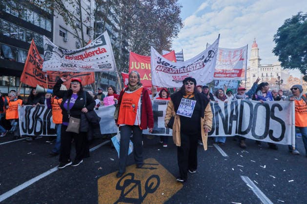 Thousands of women and labor union members march in Buenos Aires BUENOS AIRES, ARGENTINA - JUNE 3, 2026: Thousands of women and labor union members march through the streets of the national capital to demand justice for victims of femicide during the annual Ni Una Menos demonstration, in Buenos Aires, Argentina on June 3, 2026. The massive mobilization fills the avenues leading to the National Congress, with protestors voicing their outrage over the continuous rise of gender-based violence and honoring the women murdered so far in 2026. Public anger has intensified following the brutal murder of a 14-year-old girl just three days ago, a tragic case that has catalyzed social organizations and trade unions to demand immediate government act  Copyright: x2026xAnadoluxLucianoxGonzalezx