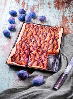 IMAGO Creative, Jahreszeit Sommer, Food, Pflaume pflaumenkuchen,zwetschgendatschi,datschi,zwetschgenkuchen ** plum cake,plum cakes khh-iuv