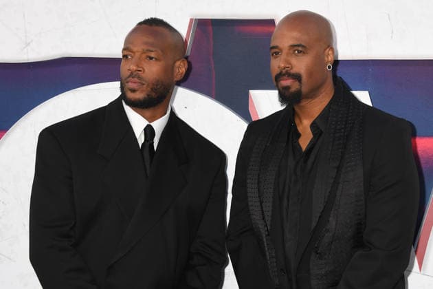 LOS ANGELES, CA - JUNE 3: Marlon Wayans and Shawn Wayans at the World Premiere of Paramount Pictures Scary Movie at Paramount Theatre on June 3, 2026 in Los Angeles, California. Copyright: xJeffreyxMayerx