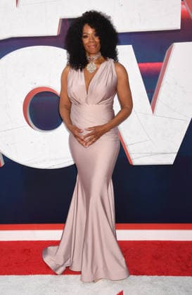 LOS ANGELES, CA - JUNE 3: Kim Wayans at the World Premiere of Paramount Pictures Scary Movie at Paramount Theatre on June 3, 2026 in Los Angeles, California. Copyright: xJeffreyxMayerx