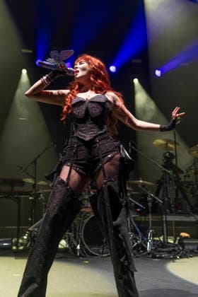 Maisy Kay performs at Manchester Apollo Maisy Kay performs at O2 Apollo, Manchester, England, 3rd June 2026, Credit:Mike Gray MIKE GRAY - B4227 Avalon  Copyright: xMikexGrayx xMIKExGRAYx-xB4227x xAvalonx 1107605442