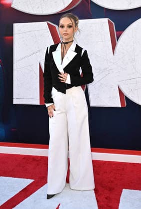 Paramount Pictures ˜Scary Movie™ World Premiere Savannah Lee Nassif arriving to Paramount Pictures Scary Movie world premiere at the Paramount Theatre on June 3, 2026 in Los Angeles, CA. Los Angeles Paramount Theatre California USA Copyright: xStarbuck xAFF-USA.COMx