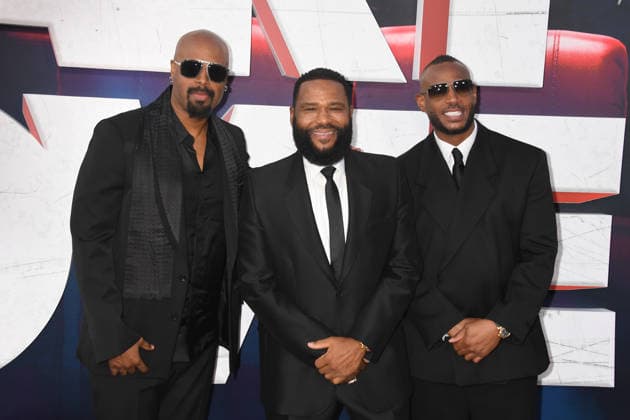 LOS ANGELES, CA - JUNE 3: Shawn Wayans, Anthony Anderson and Marlon Wayans at the World Premiere of Paramount Pictures Scary Movie at Paramount Theatre on June 3, 2026 in Los Angeles, California. Copyright: xJeffreyxMayerx