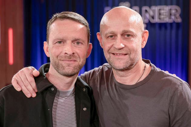 Benjamin Vogel mit Cousin Jürgen Vogel bei der Aufzeichnung der WDR-Talkshow Kölner Treff im WDR Studio BS 3. Köln, 03.06.2026 *** Benjamin Vogel with cousin Jürgen Vogel at the recording of the WDR talk show Kölner Treff in WDR Studio BS 3 Cologne, 03 06 2026 Foto:xR.xSchmiegeltx xFuturexImagex koelner_treff0306_6635