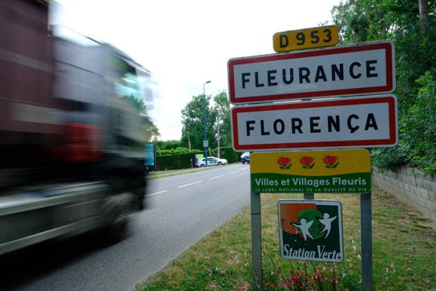 Disappearance Of Missing Girl Lyhanna - Fleurance The entrance signs of the town of Fleurance are seen in Fleurance, Gers, France on June 3, 2026, as the search for 11-year-old Lyhanna, who disappeared on May 29 in the Fleurance area, continues to mobilize significant investigative resources; a major development in the judicial inquiry saw a 41-year-old man charged and placed in pre-trial detention on suspicion of kidnapping and illegal confinement of a minor under the age of 15. Photo by JMP ABACAPRESS.COM Fleurance Gers France  Copyright: xJMP ABACAx