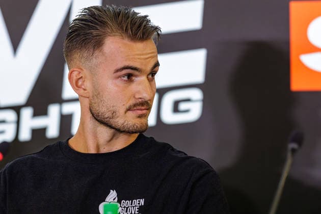 03.06.2026. Leverkusen. Can Kaplan auf der Pressekonferenz im Vorfeld zum Fame Fighting, das große Promibox-Event von BILD und Eugen Lopez am 06.06.2026 in der Leverkusener Ostermann Arena. Zum ersten Mal in Kooperation mit dem britischen Pendant Misfits Boxing und dem internationalen Medienpartner The Sun. Leverkusen Ostermann Arena Nordrhein-Westfalen Deutschland *** 03 06 2026 Leverkusen Can Kaplan at the press conference in the run-up to Fame Fighting, the big celebrity boxing event organized by BILD and Eugen Lopez on 06 06 2026 in the Ostermann Arena in Leverkusen For the first time in cooperation with the British counterpart Misfits Boxing and the international media partner The Sun Leverkusen Ostermann Arena North Rhine-Westphalia