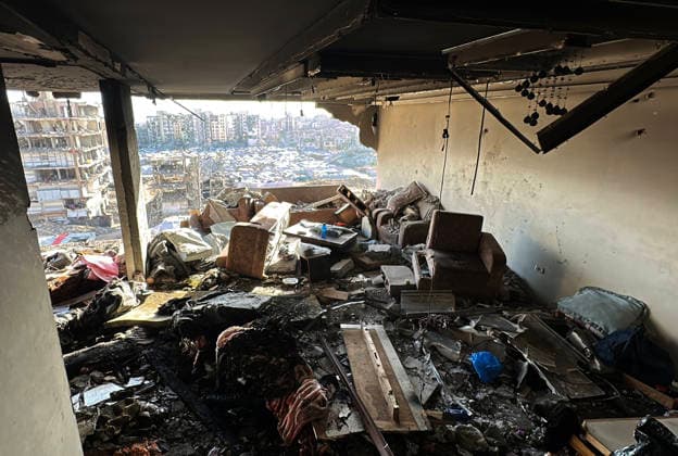 Palestinians Inspect Damage After Deadly Israeli Strike in Gaza City Palestinians inspect a damaged house following an Israeli airstrike that targeted an apartment belonging to the Labad family in northwestern Gaza City, on June 4, 2026. According to local sources, the strike killed five members of the family and injured others. Medical sources said that nine Palestinians were killed and 15 others wounded in a series of Israeli airstrikes targeting four residential apartments in different areas of Gaza City overnight. Photo by Hadi Daoud apaimages Gaza city Gaza Strip Palestinian Territory 040626_Gaza_HD_00(26) Copyright: xapaimagesxHadixDaoudx xapaimagesx