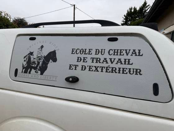 Gendarmes And Equestrian Volunteers Search On Horseback For Missing Girl Lyhanna - Fleurance Gendarmes accompanied by volunteers from a local equestrian center begin a search session on horseback in the area surrounding Fleurance, Gers, France on June 3, 2026, as the search for 11-year-old Lyhanna, who disappeared on May 29 in the Fleurance area, continues to mobilize significant investigative resources; a major development in the judicial inquiry saw suspect Jerome Barella, 41, charged and placed in pre-trial detention on suspicion of kidnapping and illegal confinement of a minor under the age of 15. Photo by JMP ABACAPRESS.COM Fleurance France  Copyright: xJMP ABACAx