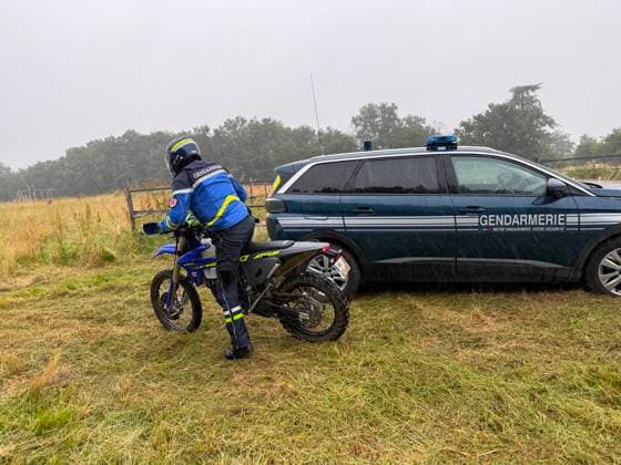 RECORD DATE NOT STATED Gendarmes And Equestrian Volunteers Search On Horseback For Missing Girl Lyhanna - Fleurance Gendarmes accompanied by volunteers from a local equestrian center begin a search session on horseback in the area surrounding Fleurance, Gers, France on June 3, 2026, as the search for 11-year-old Lyhanna, who disappeared on May 29 in the Fleurance area, continues to mobilize significant investigative resources; a major development in the judicial inquiry saw suspect Jerome Barella, 41, charged and placed in pre-trial detention on suspicion of kidnapping and illegal confinement of a minor under the age of 15. Photo by JMP ABACAPRESS.COM Fleurance France  Copyright: xJMP ABACAx