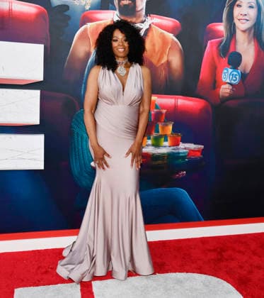 Cast member Kim Wayans attends the premiere of the motion picture slapstick horror parody Scary Movie at the Paramount Pictures Studio Lot in Los Angeles on Wednesday, June 3, 2026. Storyline: Two friends find themselves caught up in mayhem involving killers, monsters and supernatural creatures once again.  LAP2026060317 JIMxRUYMEN