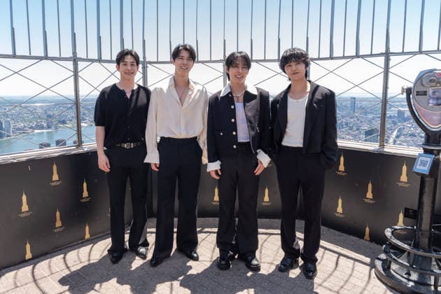 NY: South Korean indie-pop band The Rose visits Empire State Building South Korean indie-pop band The Rose celebrates release of album ROSE and the global ROSETOPIA tour by visiting Empire State Building in New York. New York New York United States Copyright: LevxRadin