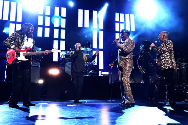 Inside the 25th Anniversary Tribeca Festival opening night with HBOs Earth, Wind and Fire ( To Be Celestial vs That s the Way Of the World ) at the Beacon theatre Featuring: Earth, Wind and Fire Where: New York, New York, United States When: 03 Jun 2026 Credit: Dave Allocca Starpix INSTARimages EDITORIAL USE ONLY. NOT FOR USE BY NEWSPAPERS BASED IN THE UK. Copyright: xDavexAlloccax xStarpixx instar55747552