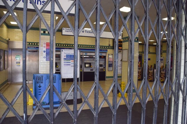 June 4, 2026, London, England, United Kingdom: A closed Russell Square station as London Underground drivers represented by RMT union stage a fresh strike over the introduction of a four-day working week. London United Kingdom - ZUMAv130 20260604_zip_v130_008 Copyright: xVukxValcicx