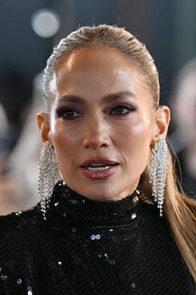 Office Romance UK Premiere in London LONDON, ENGLAND - JUNE 03: Jennifer Lopez attending the Office Romance UK Premiere at BFI Southbank on June 03, 2026 in London, England CAP MAR MAR Great Britain Copyright: xMartinxHarris CapitalxPicturesx