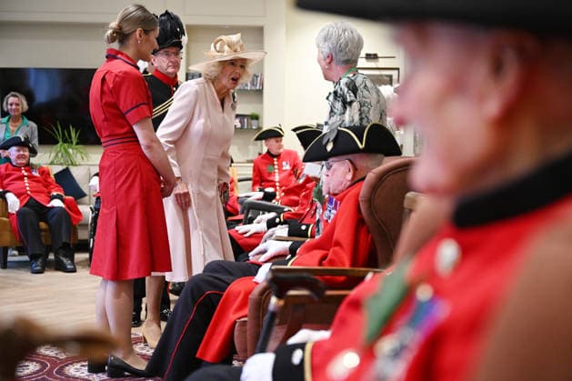 . 04 06 2026. London, United Kingdom. Queen Camilla attends Founder s Day at The Royal Hospital Chelsea in London, where she met the resident Chelsea Pensioners.  xPoolx xi-Imagesx IIM-26807-0004