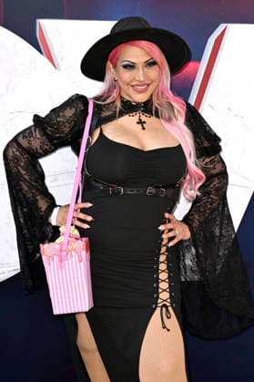 Katrina Castanon bei der Weltpremiere des Kinofilms Scary Movie im Paramount Theatre. Los Angeles, 03.06.2026 *** Katrina Castanon at the world premiere of the movie Scary Movie at the Paramount Theatre Los Angeles, 03 06 2026 Foto:xD.xStarbuckx xFuturexImagex scary_6617