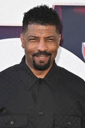 Deon Cole bei der Weltpremiere des Kinofilms Scary Movie im Paramount Theatre. Los Angeles, 03.06.2026 *** Deon Cole at the world premiere of the movie Scary Movie at the Paramount Theatre Los Angeles, 03 06 2026 Foto:xD.xStarbuckx xFuturexImagex scary_6643