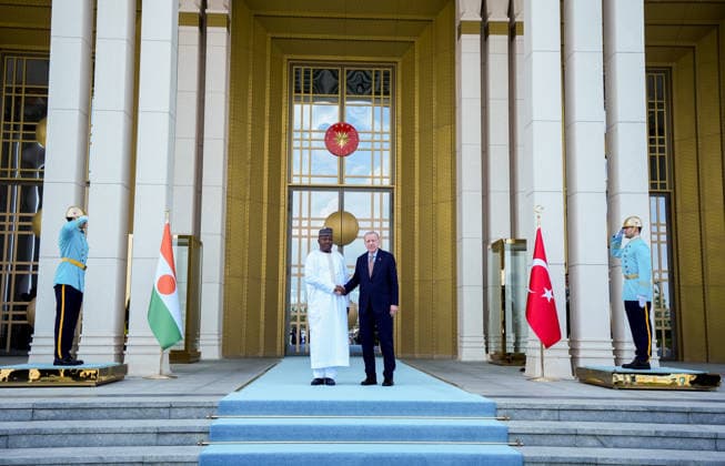 Turkish President Erdogan welcomes Nigerian President Tchiani in Ankara ANKARA, TURKIYE - JUNE 04: Turkish President Recep Tayyip Erdogan (R) welcomes Nigerian President Abdourahamane Tchiani (L) with an official ceremony at the Presidential Complex in Ankara, Turkiye on June 04, 2026. Ercin Erturk Anadolu Ankara Turkey. Editorial use only. Please get in touch for any other usage.  Copyright: x2026xAnadoluxErcinxErturkx