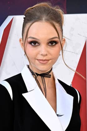 Savannah Lee Nassif bei der Weltpremiere des Kinofilms Scary Movie im Paramount Theatre. Los Angeles, 03.06.2026 *** Savannah Lee Nassif at the world premiere of the movie Scary Movie at the Paramount Theatre Los Angeles, 03 06 2026 Foto:xD.xStarbuckx xFuturexImagex scary_6657