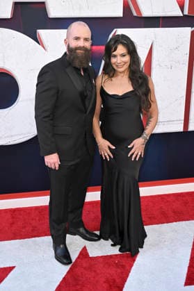 Michael Tiddes mit Ehefrau Kelly Tiddes bei der Weltpremiere des Kinofilms Scary Movie im Paramount Theatre. Los Angeles, 03.06.2026 *** Michael Tiddes with wife Kelly Tiddes at the world premiere of the movie Scary Movie at the Paramount Theatre Los Angeles, 03 06 2026 Foto:xD.xStarbuckx xFuturexImagex scary_6708