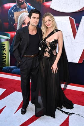 Dylan McTee und Olivia Rose Keegan bei der Weltpremiere des Kinofilms Scary Movie im Paramount Theatre. Los Angeles, 03.06.2026 *** Dylan McTee and Olivia Rose Keegan at the world premiere of the movie Scary Movie at the Paramount Theatre Los Angeles, 03 06 2026 Foto:xD.xStarbuckx xFuturexImagex scary_6765