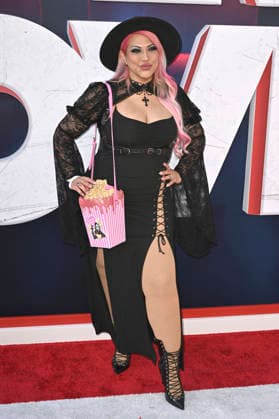 Katrina Castanon bei der Weltpremiere des Kinofilms Scary Movie im Paramount Theatre. Los Angeles, 03.06.2026 *** Katrina Castanon at the world premiere of the movie Scary Movie at the Paramount Theatre Los Angeles, 03 06 2026 Foto:xD.xStarbuckx xFuturexImagex scary_6616