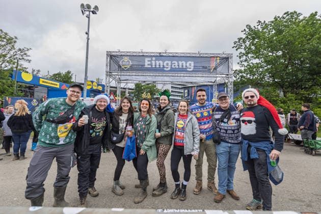 Rock am Ring 2026 - 04.06.26 Zweiter Anreisetag am Donnerstag, 04.06.2026, zu Rock am Ring 2026 am Nürburgring in der Eifel. Das dreitägige Musikfestival findet vom 5. bis 7. Juni 2026 statt und gehört zu den größten Open-Air-Festivals Deutschlands. Nürburg Nürburgring Rheinland-Pfalz Deutschland *** Rock am Ring 2026 04 06 26 Second arrival day on Thursday, 04 06 2026, for Rock am Ring 2026 at the Nürburgring in the Eifel The three-day music festival will take place from June 5 to 7, 2026 and is one of the largest open air festivals in Germany Nürburg Nürburgring Rhineland-Palatinate Germany Copyright: xMarcxJohnx