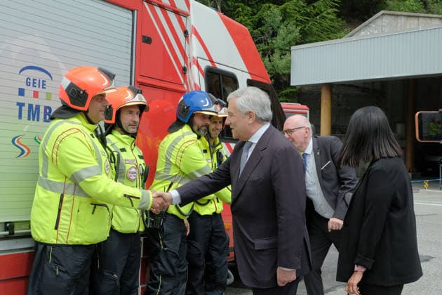 IPA85316403 - Autonomous Region Valle d Aosta Minister of Foreign Affairs and International Cooperation Antonio Tajani at the Mont Blanc Tunnel for a press pointwith Valled Aosta President Renzo Testolin and Piedmont Region President Alberto Cirio Emily Rini president of the Italian company that manages the Mont Blanc Tunnel  Copyright: xCOSTANTINOxSERGIx xCostantinoxSergix 85316403
