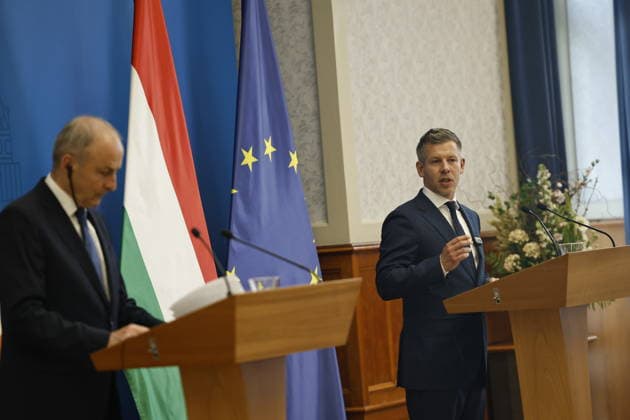 Peter Magyar - Micheal Martin meeting in Budapest BUDAPEST, HUNGARY - JUNE 04: Hungary s Prime Minister Peter Magyar (R) and Ireland s Prime Minister Micheal Martin (L) hold a joint press conference at the foreign ministry in Budapest, Hungary, on June 4, 2026. Arpad Kurucz Anadolu Budapest Hungary. Editorial use only. Please get in touch for any other usage.  Copyright: x2026xAnadoluxArpadxKuruczx