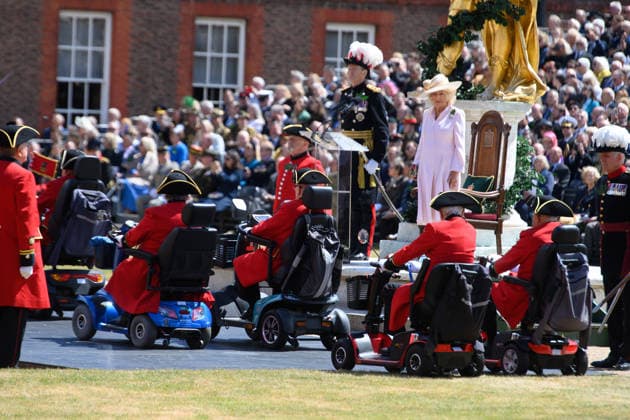Queen Camilla attends Founder s Day at Royal Hospital Chelsea, London - 4 June 2026 Queen Camilla attends Founder s Day and meets with Chelsea Pensioners at Royal Hospital Chelsea, London, England, UK on Thursday 4 June, 2026., Credit:Justin Ng Avalon UK, England, London, Royal Hospital Chelsea  Copyright: xJustinxNgx xAvalonx 1107704652