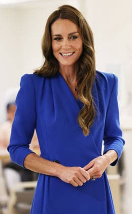 . 04 06 2026. Manchester, United Kingdom. Kate Middleton , the Princess of Wales, during a visit to the Christie NHS Foundation Trust, in Manchester, United Kingdom.  xPoolx xi-Imagesx IIM-26808-0010