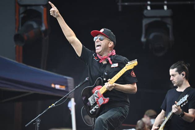 SÖLVESBORG, SVERIGE 20260604 Tom Morello, USA, spelar pa Festival stage under torsdagen, Sweden Rock Festival utanför Sölvesborg. SÖLVESBORG SVERIGE x10080x *** SÖLVESBORG, SWEDEN 20260604 Tom Morello, USA, plays on the Festival stage on Thursday, Sweden Rock Festival outside Sölvesborg SÖLVESBORG SWEDEN x10080x  Copyright: xFredrikxSandberg TTx SWEDEN ROCK FESTIVAL 2026 IMvvw6hdUw0