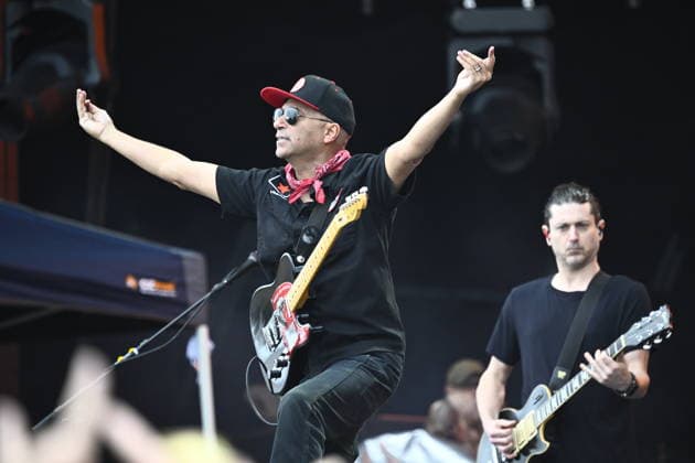 SÖLVESBORG, SVERIGE 20260604 Tom Morello, USA, spelar pa Festival stage under torsdagen, Sweden Rock Festival utanför Sölvesborg. SÖLVESBORG SVERIGE x10080x *** SÖLVESBORG, SWEDEN 20260604 Tom Morello, USA, plays on the Festival stage on Thursday, Sweden Rock Festival outside Sölvesborg SÖLVESBORG SWEDEN x10080x  Copyright: xFredrikxSandberg TTx SWEDEN ROCK FESTIVAL 2026 iuyu_Bb1YoI