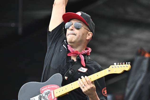 SÖLVESBORG, SVERIGE 20260604 Tom Morello, USA, spelar pa Festival stage under torsdagen, Sweden Rock Festival utanför Sölvesborg. SÖLVESBORG SVERIGE x10080x *** SÖLVESBORG, SWEDEN 20260604 Tom Morello, USA, plays on the Festival stage on Thursday, Sweden Rock Festival outside Sölvesborg SÖLVESBORG SWEDEN x10080x  Copyright: xFredrikxSandberg TTx SWEDEN ROCK FESTIVAL 2026 LpmZxT5bSvo