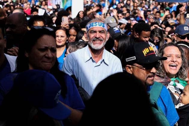 34th March for Jesus in Sao Paulo Faithful participate in the 34th March for Jesus, gathering at the Luz metro station towards Praca Herois da FEB, in the northern zone of Sao Paulo, this Thursday, June 4, 2026 SAO PAULO SAO PAULO BRAZIL Copyright: xMarinaxUezimax