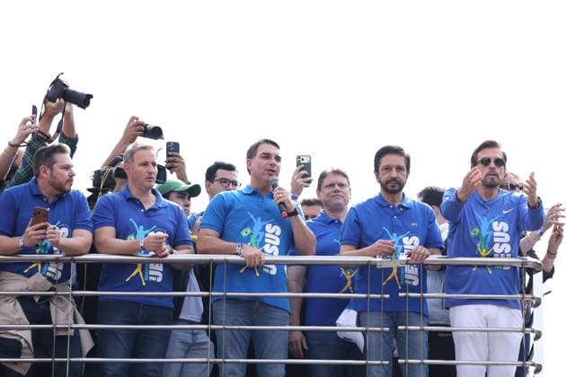 34th March for Jesus in Sao Paulo Senator and pre-candidate for the presidency of the Republic of Brazil, Flavio Bolsonaro, during the 34th March for Jesus, in the northern zone of Sao Paulo, this Thursday, June 4, 2026. Sao Paulo Sao Paulo Brazil Copyright: xMarinaxUezima BrazilxPhotoxPressx