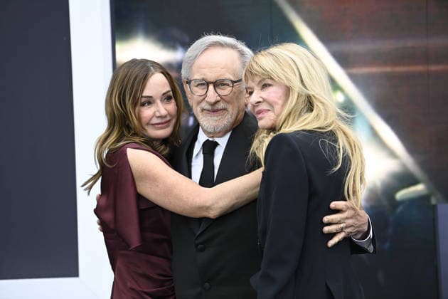 Disclosure Day UK premiere, Cineworld Leicester Square, London, UK, 04 June 2026. Kristie Macosko Krieger, Steven Spielberg and Kate Capshaw at the UK premiere of Disclosure Day, Cineworld Leicester Square, London, UK, 04 June 2026., Credit:Justin Ng Avalon United Kingdom, London  Copyright: xJustinxNgx xAvalonx 1107758366