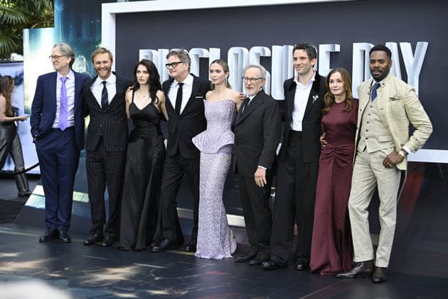 Disclosure Day UK premiere, Cineworld Leicester Square, London, UK, 04 June 2026. David Koepp, Wyatt Russell, Eve Hewson, Colin Firth, Emily Blunt, Steven Spielberg, Josh O Connor, Kristie Macosko Krieger and Colman Domingo at the UK premiere of Disclosure Day, Cineworld Leicester Square, London, UK, 04 June 2026., Credit:Justin Ng Avalon United Kingdom, London  Copyright: xJustinxNgx xAvalonx 1107759966