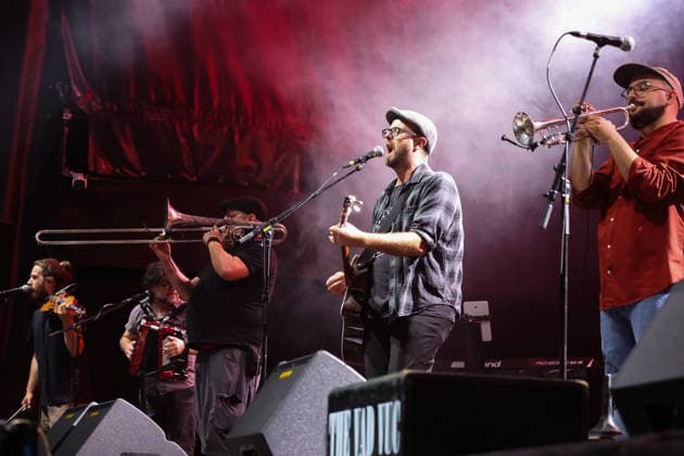 04.06.2026, Bellinzona, Parco Urbano, Nevermind Music Fest 2026: The Vad Vuc, Alberto Albi Freddi, Fabio Mago Martino, Sebastian Seba Cereghetti, Michele Cerno Carobbio, Fidel Fid Esteves Pinto Bellinzona Parco Urbano Ticino Switzerland *** 04 06 2026, Bellinzona, Parco Urbano, Nevermind Music Fest 2026 The Vad Vuc, Alberto Albi Freddi, Fabio Mago Martino, Sebastian Seba Cereghetti, Michele Cerno Carobbio, Fidel Fid Esteves Pinto Bellinzona Parco Urbano Ticino Switzerland Copyright: xJustPictures.ch FrancescoxMinghettix jp-en-FrMi-MNG_1237