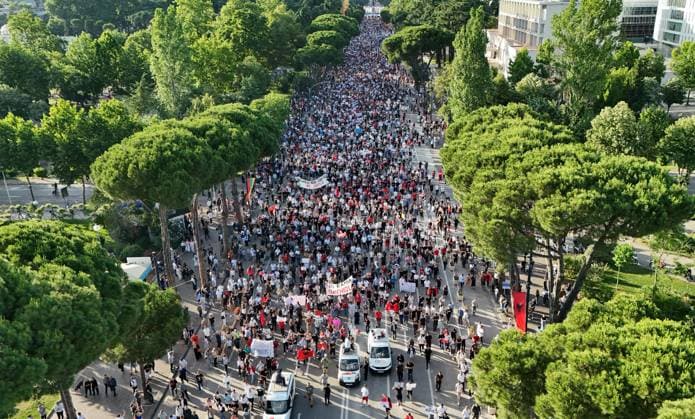 Protests against tourism project continue in Albania TIRANA, ALBANIA - JUNE 4: An aerial view of thousands of demonstrators carrying banners and placards gather on the Boulevard of the Martyrs of the Nation to protest the planned sale of a beach in the Zvernec area of Vlora as part of a tourism development project, in Tirana, Albania on June 4, 2026. Olsi Shehu Anadolu Tirana Albania. Editorial use only. Please get in touch for any other usage.  Copyright: x2026xAnadoluxOlsixShehux