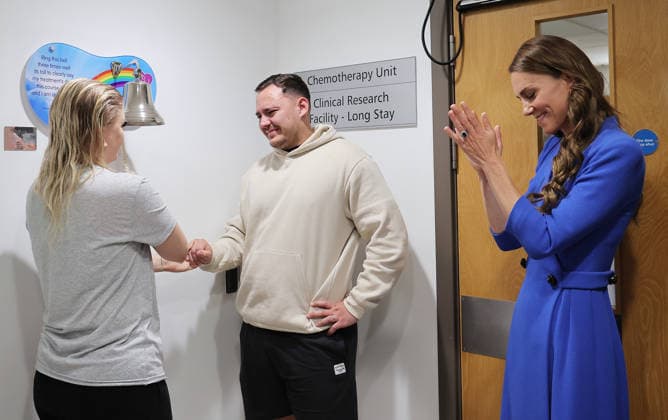 The Princess of Wales visits The Christie NHS Foundation Trust The Princess of Wales visits The Christie NHS Foundation Trust, to highlight the healing power of holistic care, alongside clinical care, for people living with and beyond cancer, in Manchester, UK, on the 4th June 2026. Picture by Andy Stenning WPA-Pool Manchester Christie NHS Foundation Trust Great Manchester United Kingdom  WHA-0823