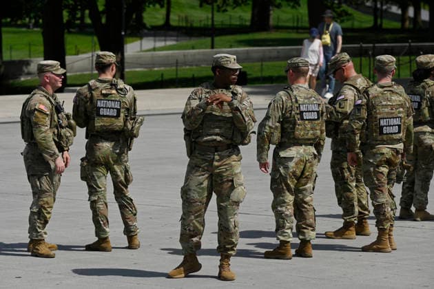 The Pentagon is planning to keep thousands of Guard troops in the nation s capital for the rest of President Trump s second term Members of the National Guard patrol near the Lincoln Memorial on June 4, 2026 in Washington, DC. The Pentagon is planning to keep thousands of Guard troops in the nation s capital for the rest of President Trump s second term. Photo by Olivier Douliery ABACAPRESS.COM Washington DC United States  Copyright: xDoulieryxOlivier ABACAx